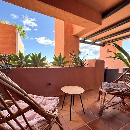 מנילבה Hola! Apartments At Coto Real מראה חיצוני תמונה