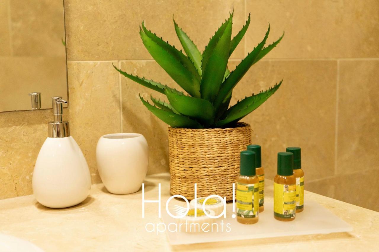 מנילבה Hola! Apartments At Coto Real מראה חיצוני תמונה