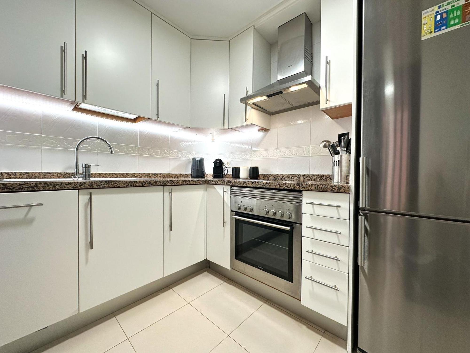 מנילבה Hola! Apartments At Coto Real מראה חיצוני תמונה